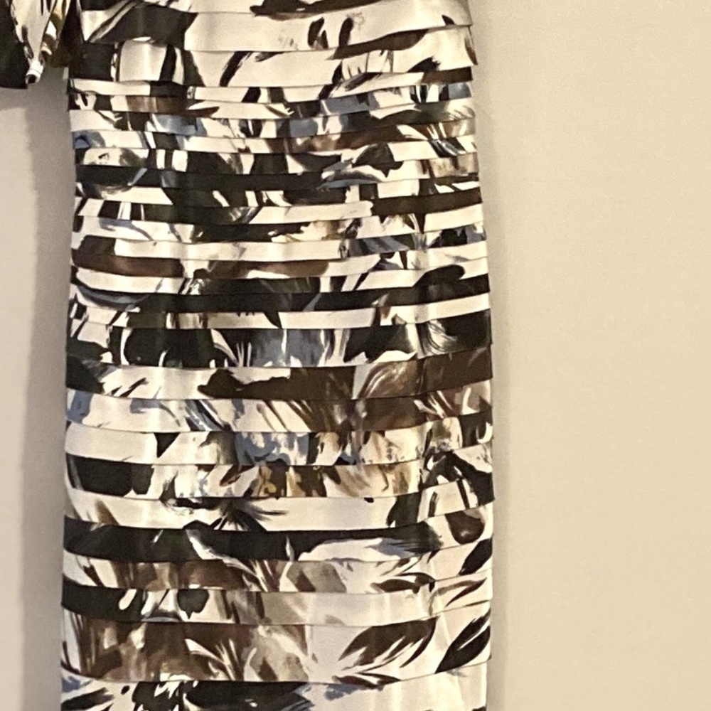 JS Collections Cocktail Sheath Dress w Matching Shawl - Picture 4 of 14